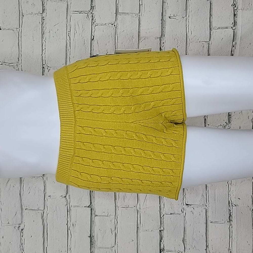 Callahan Comfy Winona High Rise Soft Cable Knit Pull On Shorts in Dandelion NWT
